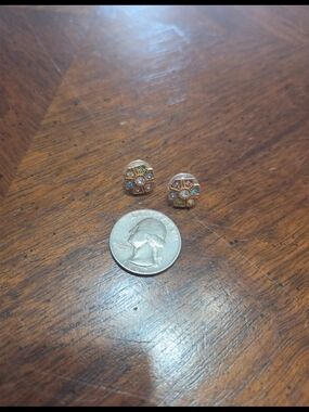 Multicolor Crystal Flower Stud Earrings - AVON